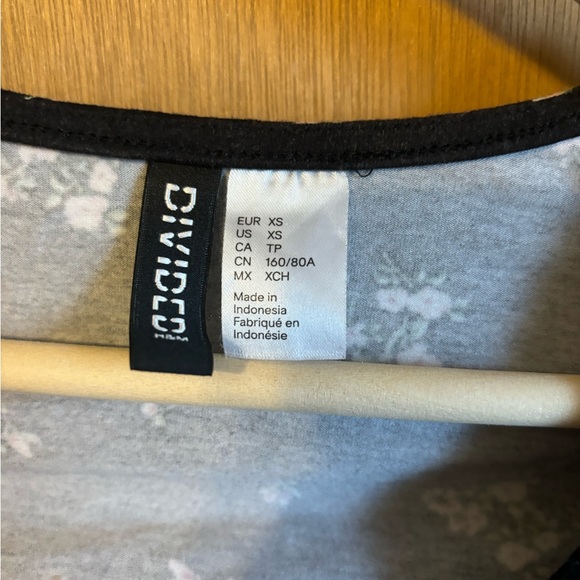 Divided by H&M floral crop top - Picture 4 of 4